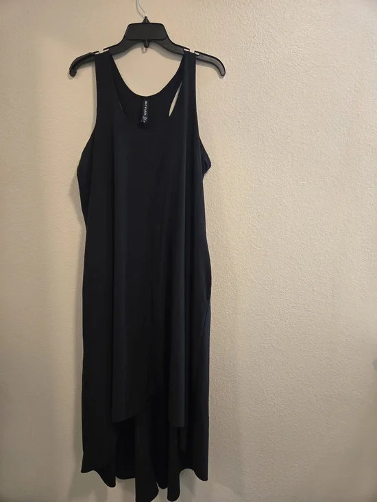 Athleta Black Presidio Traveler Scoop-Neck Sleeveless Dress - Picture 3 of 7